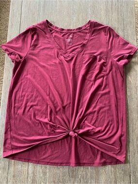 4/$20 SO V neck tee